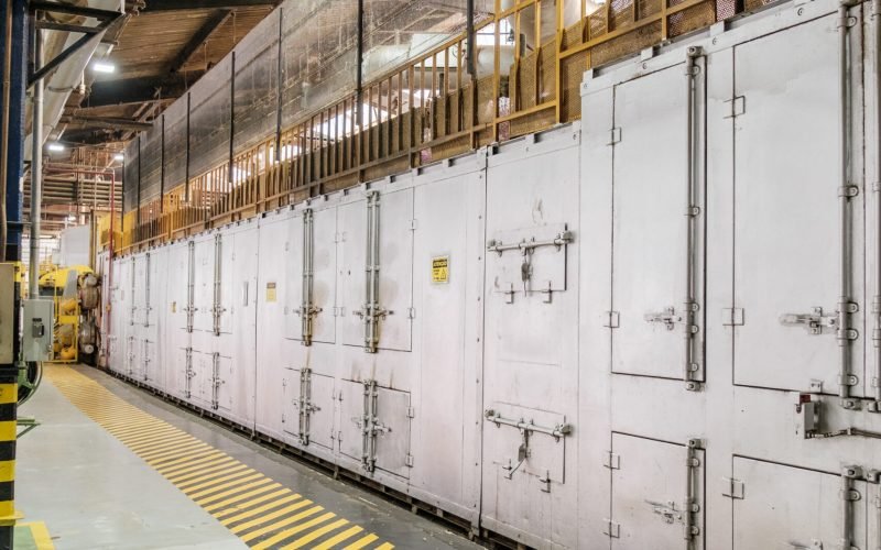 Ação 25 – troca da vedação das portas da estufa (3)